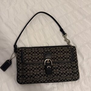 Coach Signature Turnlock Wristlet